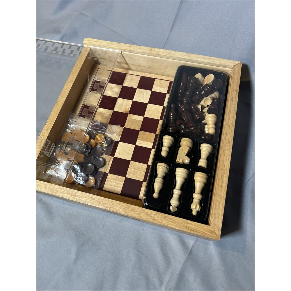 Westfield Collection Chess & Checker Set - Picture 4 of 9